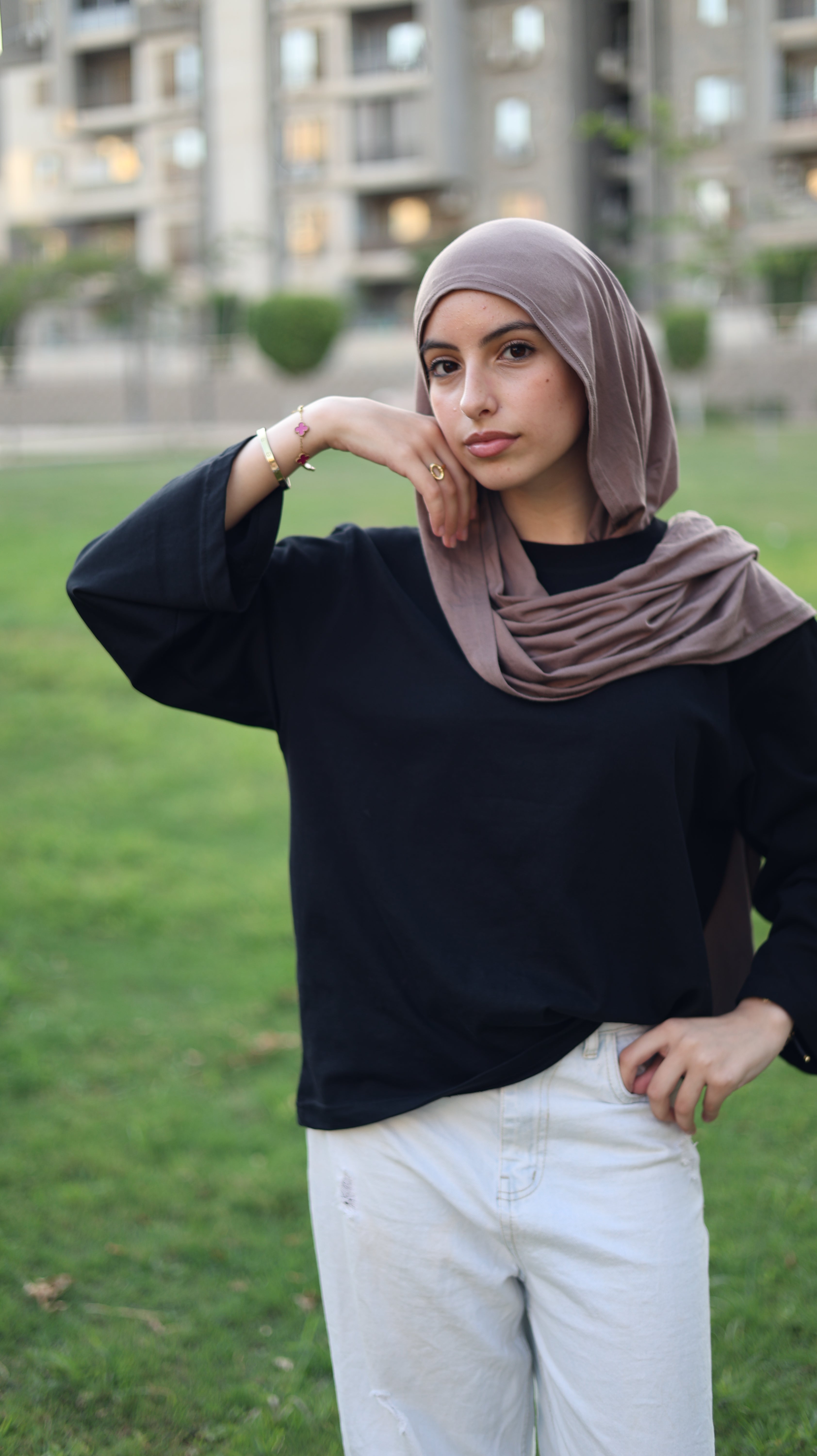 Box-fit, long sleeve T-shirt