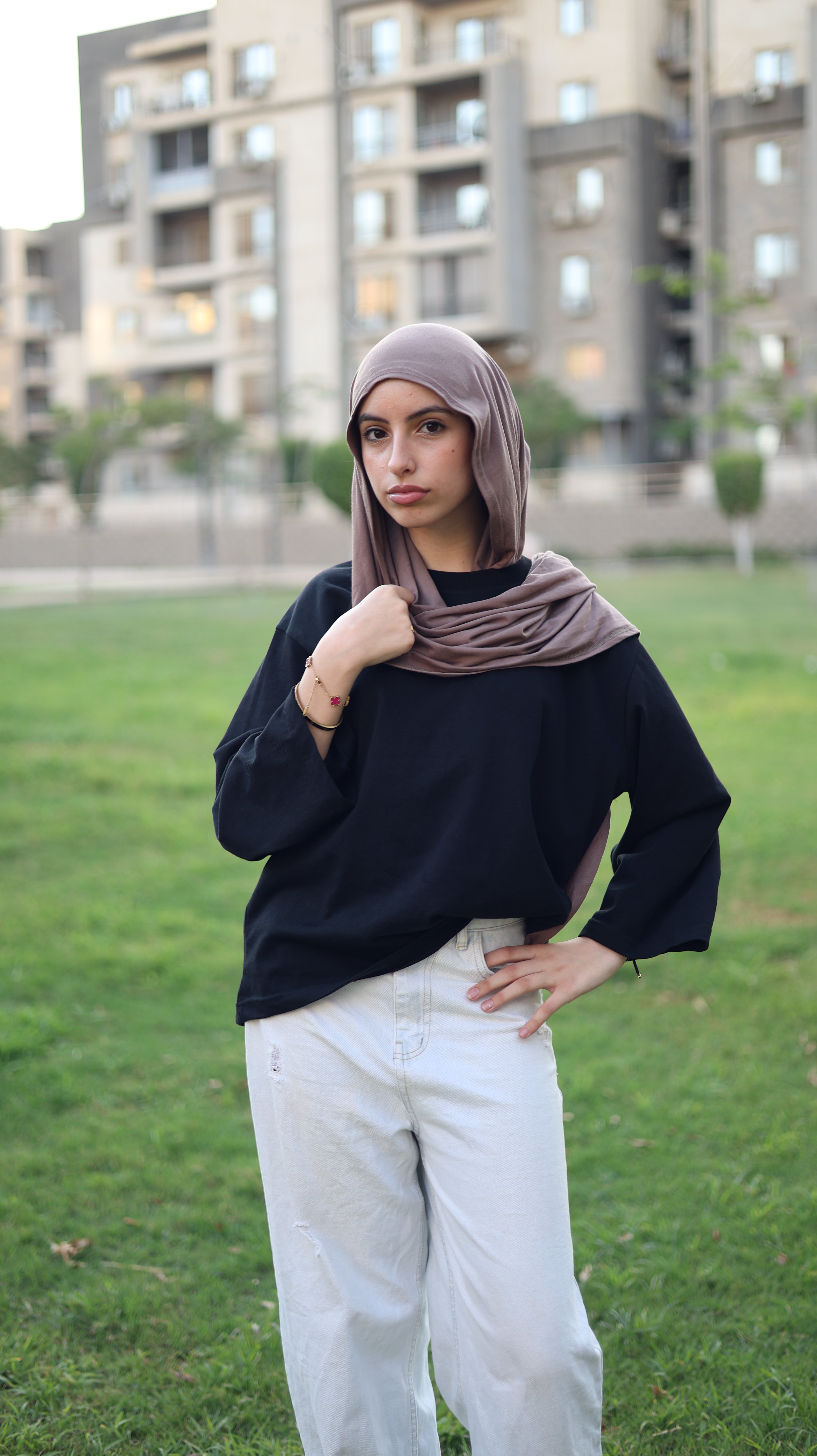 Box-fit, long sleeve T-shirt