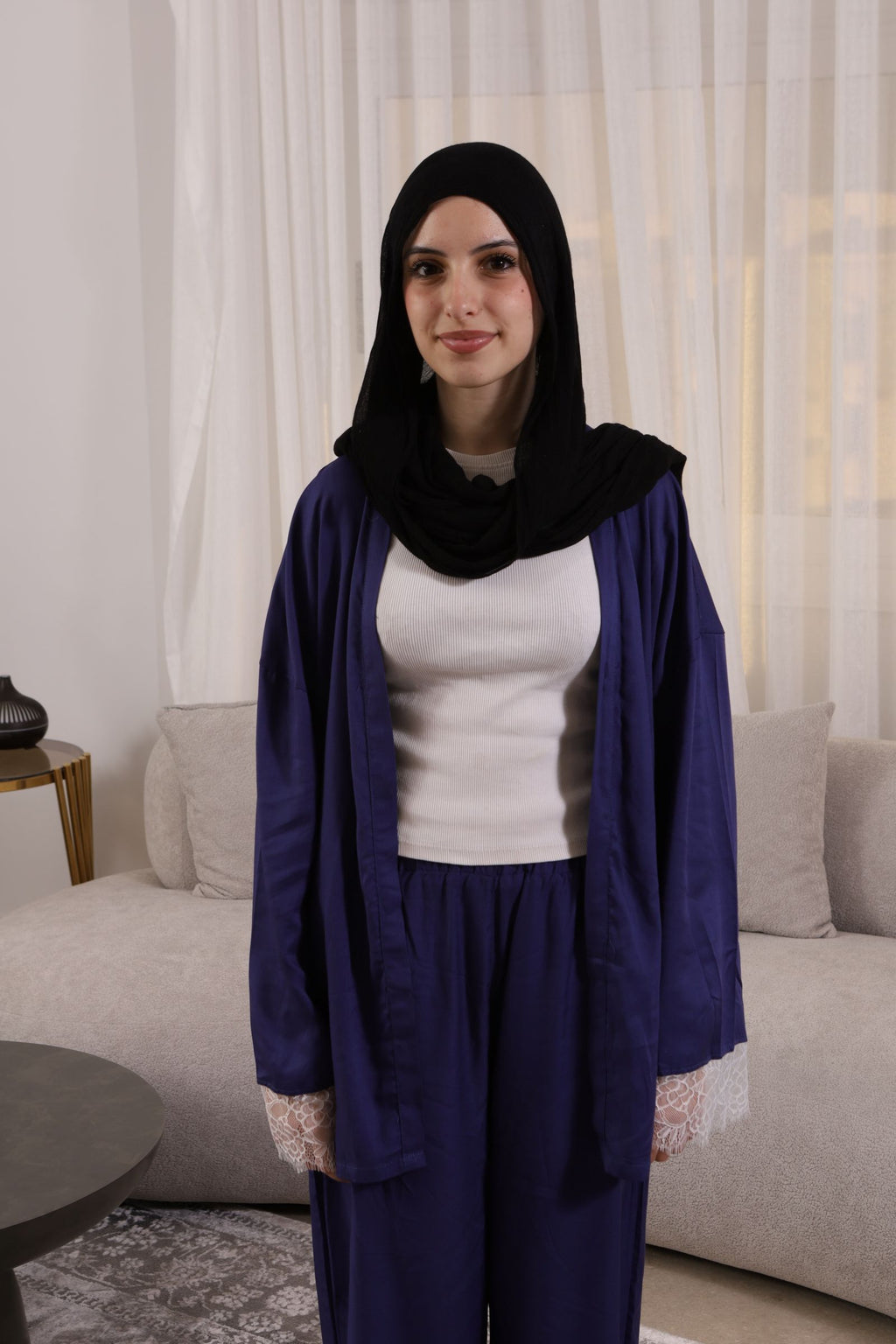 طقم Daisy Lace من Tito's Wear - إطلالة كاملة للأم